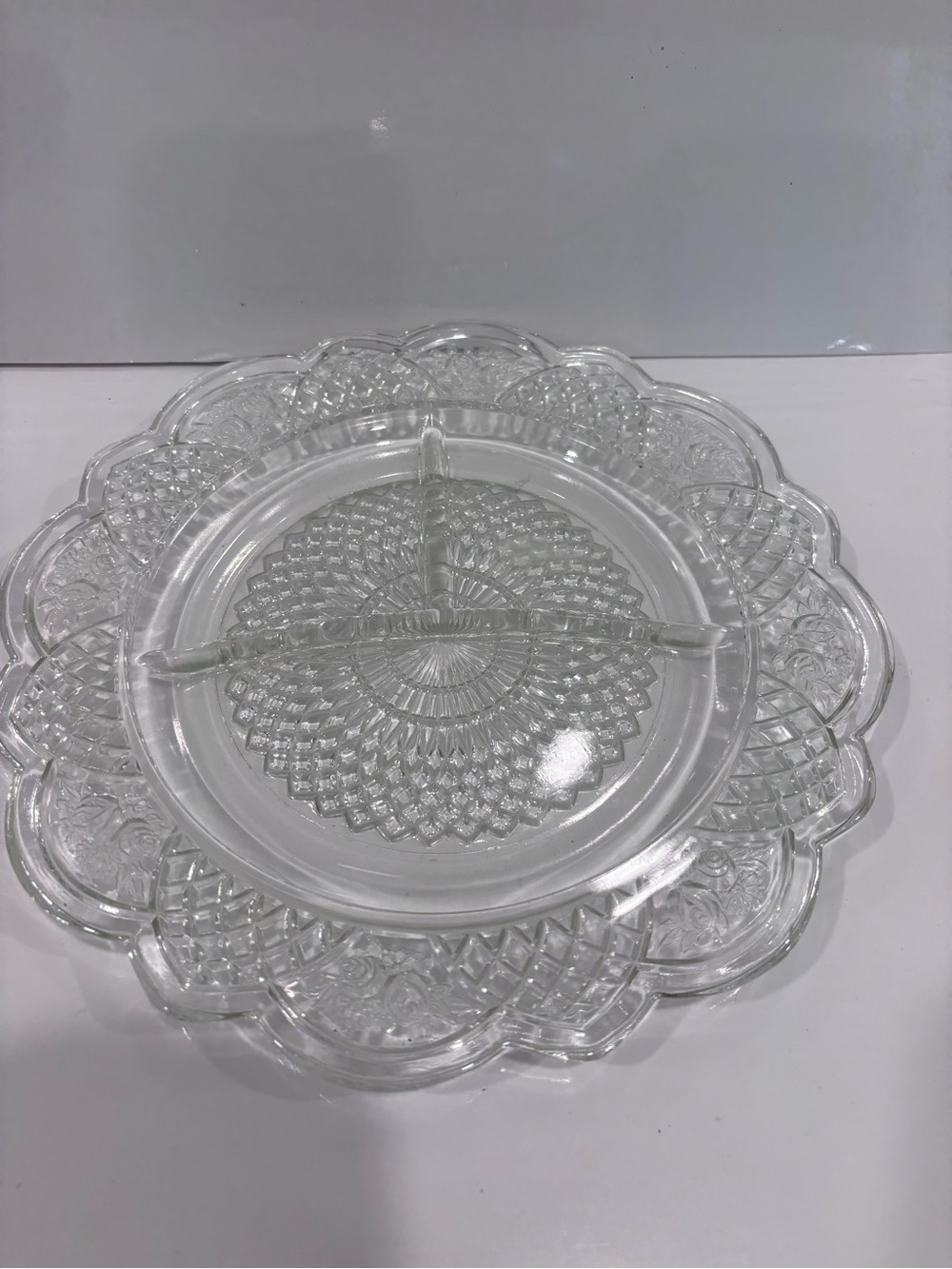 Pressed Glass Pickle/divided Plate 9.5”  vintage
